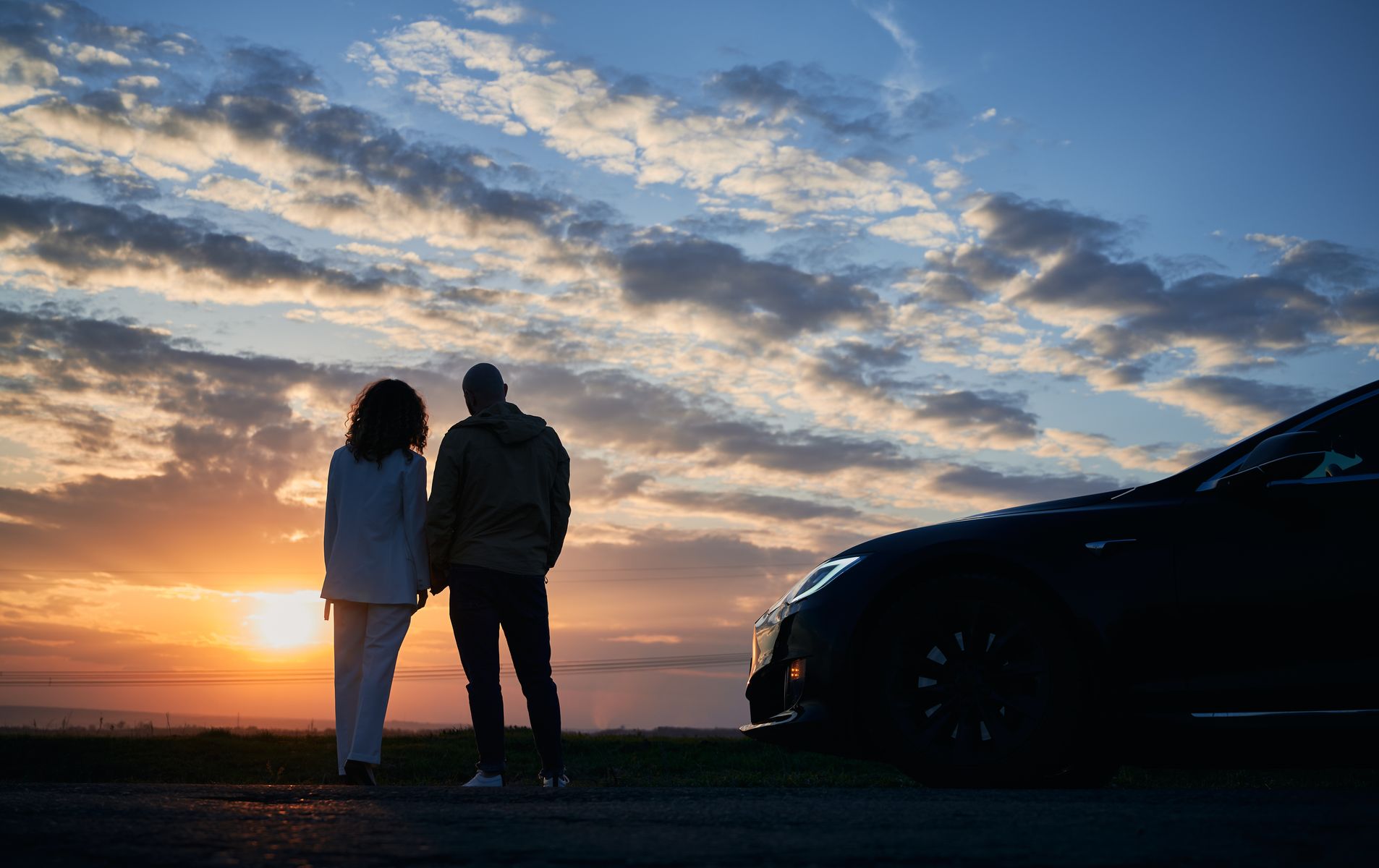 Loving Pair With Car Watching Romantic Atmosphere 2025 01 16 22 22 45 Utc